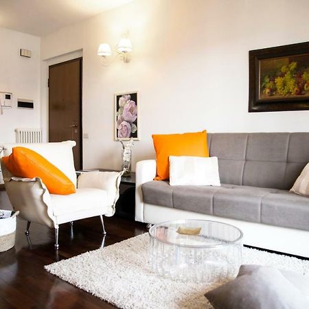 Chic Panoramic Apartment แบร์กาโม ภายนอก รูปภาพ