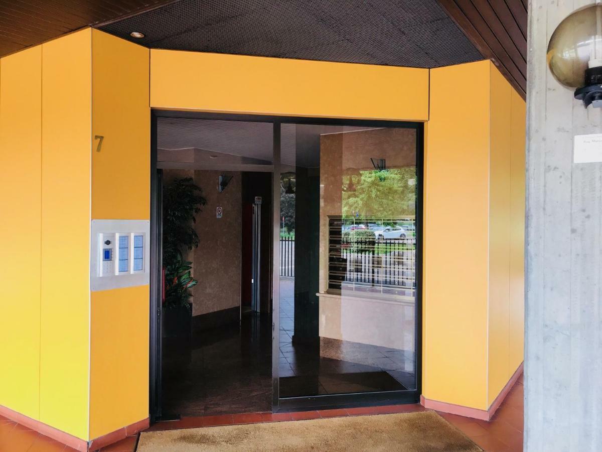 Chic Panoramic Apartment แบร์กาโม ภายนอก รูปภาพ