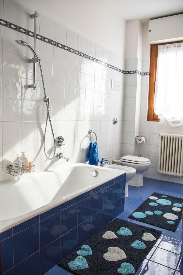 Chic Panoramic Apartment แบร์กาโม ภายนอก รูปภาพ