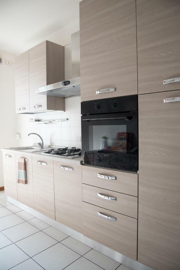 Chic Panoramic Apartment แบร์กาโม ภายนอก รูปภาพ